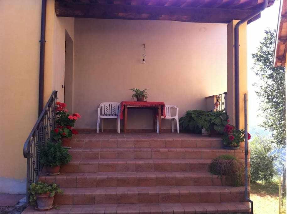 Ospitaci Appartamenti Di Campagna Le Rancole Valtopina Extérieur photo